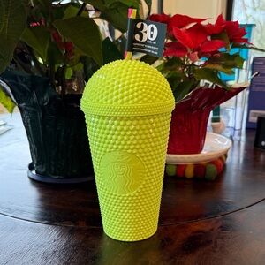 Starbucks Bright Green Textured Tumbler 16oz NWT